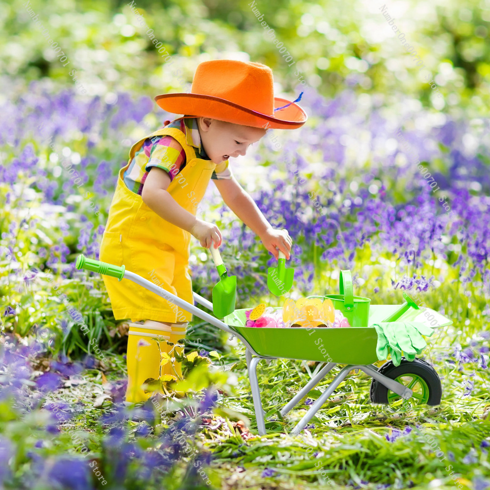 عربة يدوية خضراء للأطفال للعب  - مراجعة Kids Outdoor Garden Toys وسعره