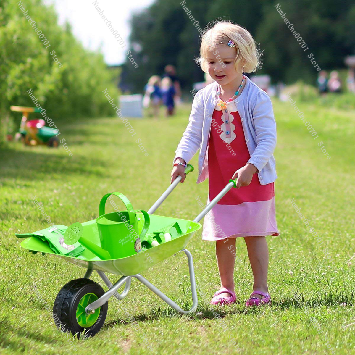 عربة يدوية خضراء للأطفال للعب  - مراجعة Kids Outdoor Garden Toys وسعره
