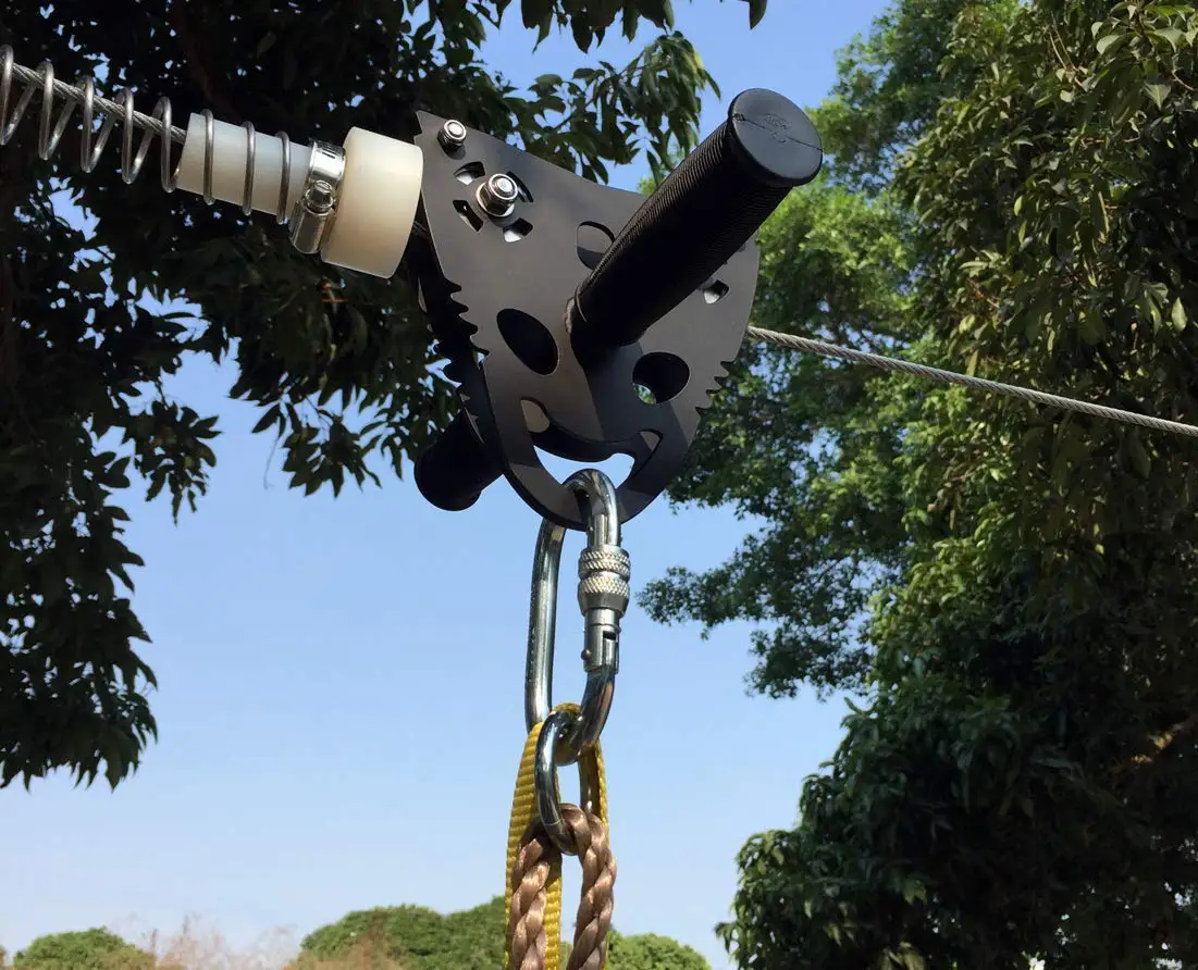 مجموعة زيب لاين محسنة بطول 120 - مراجعة Kids Outdoor Zipline وسعره