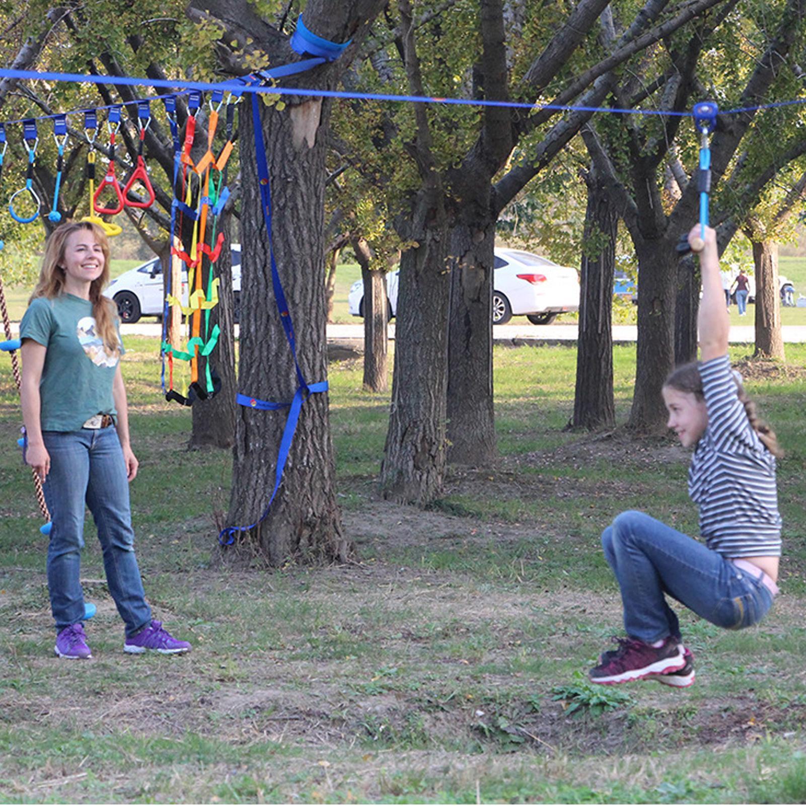 مجموعة بكرة زيب لاين خارجية مت - مراجعة Kids Outdoor Zipline وسعره